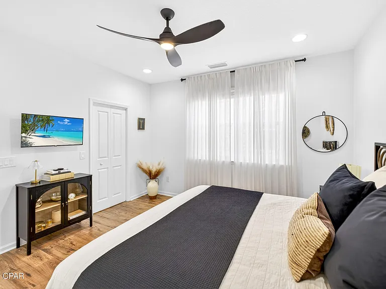 8980 Coral Reef Way — Photo 26