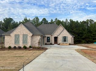 713 Bearing Way, Brandon, MS 39047