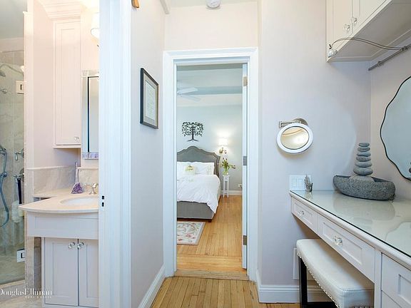 4th image of 639 W End Ave #4-C