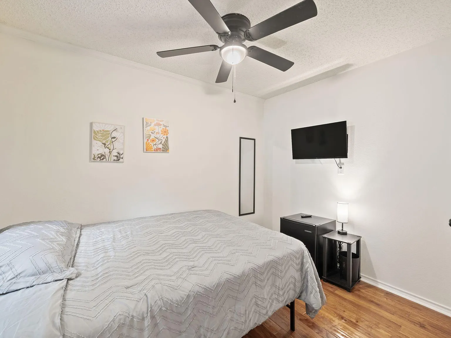 4 bed, 4.0 bath, 2786 sqft, $776 — Photo 1
