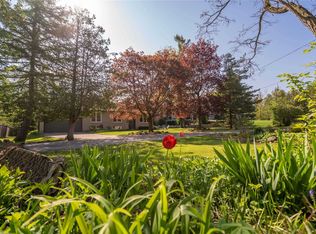 395 Cox Mill Rd, Barrie, ON L4N7S8