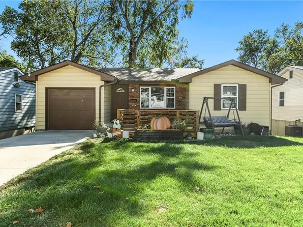 8163 NE 51st St, Kansas City, MO 64119