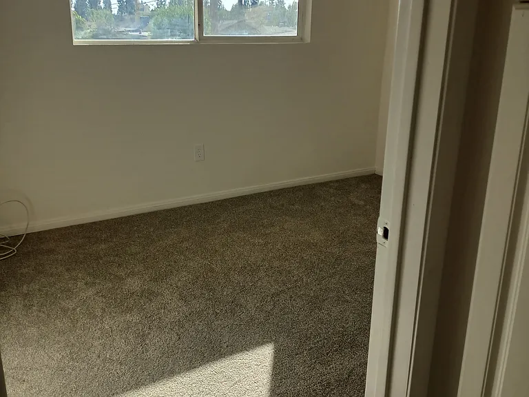 1480 N Palm Ave #D — Photo 8