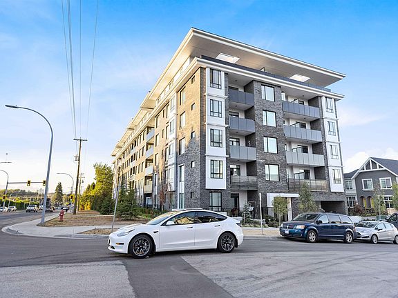 2nd image of 13623 81a Ave #312