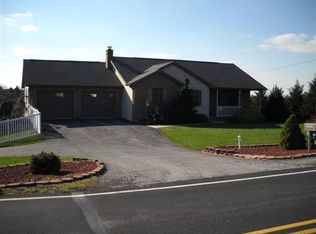 66 Dubs Church Rd, Hanover, PA 17331