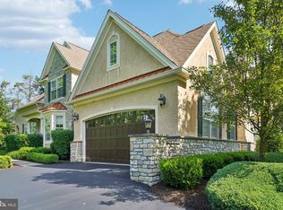 1350 Harpers Ln, Huntingdon Valley, PA 19006