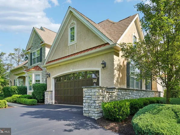 1350 Harpers Ln, Huntingdon Valley, PA 19006