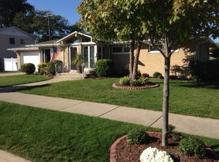 702 N Jay Ave, Griffith, IN 46319