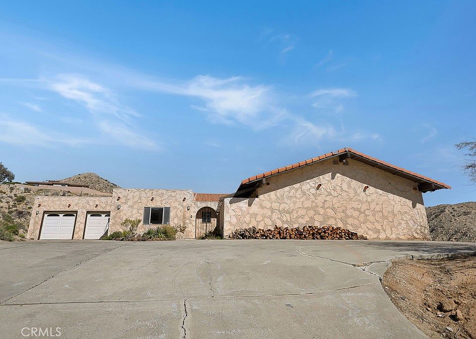 1st image of 54026 Ridge Rd