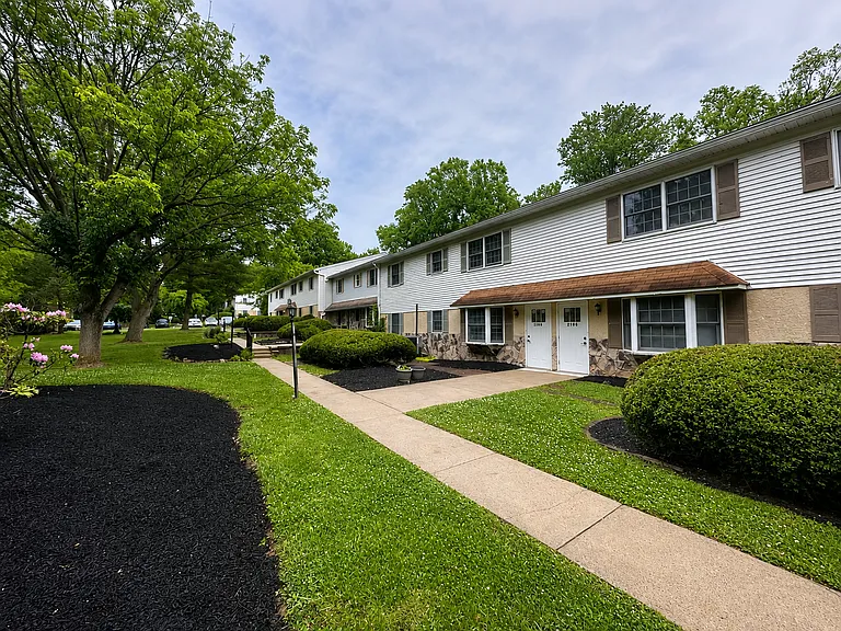 2101-2110 Whitpain Hls #2101-2 — Photo 12