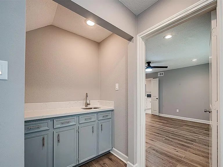 1623 Cherry Ridge Dr — Photo 23