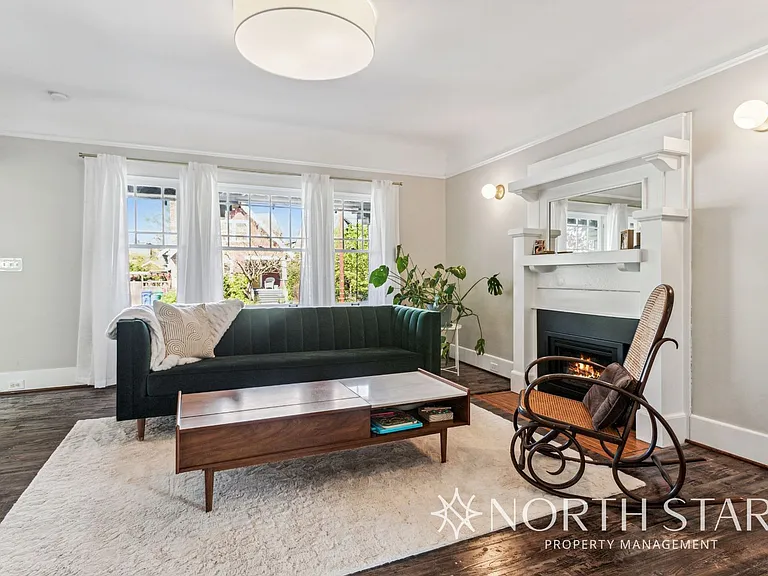 2224 NE 46th Ave — Photo 10