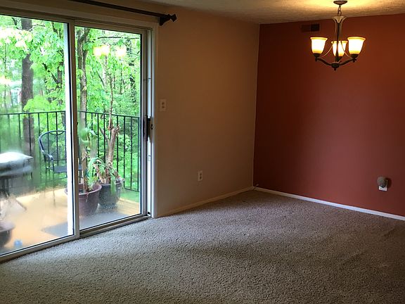 5th image of 3500 Davenport Ct #3500E