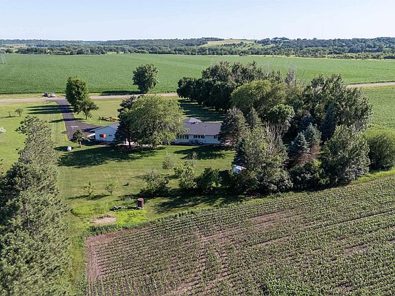 5th image of 48156 268th St