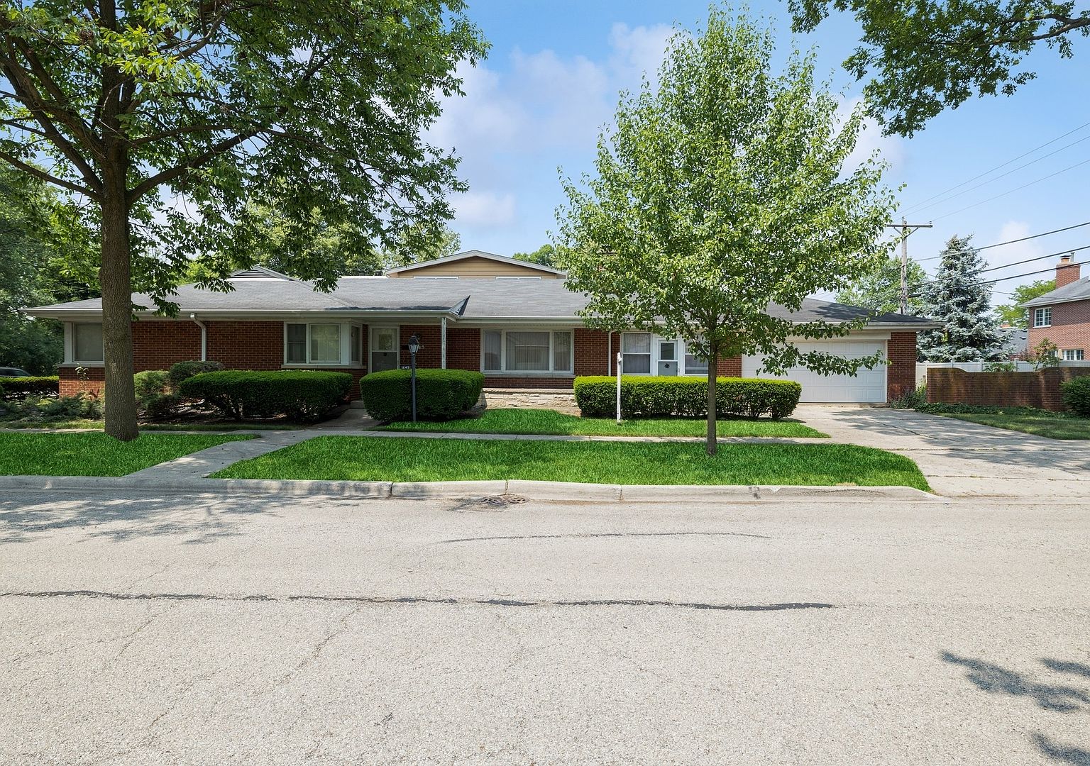 845 S Brainard Ave, La Grange, IL 60525 Zillow