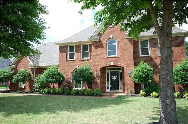 1st image of 9950 Houston Oak Dr