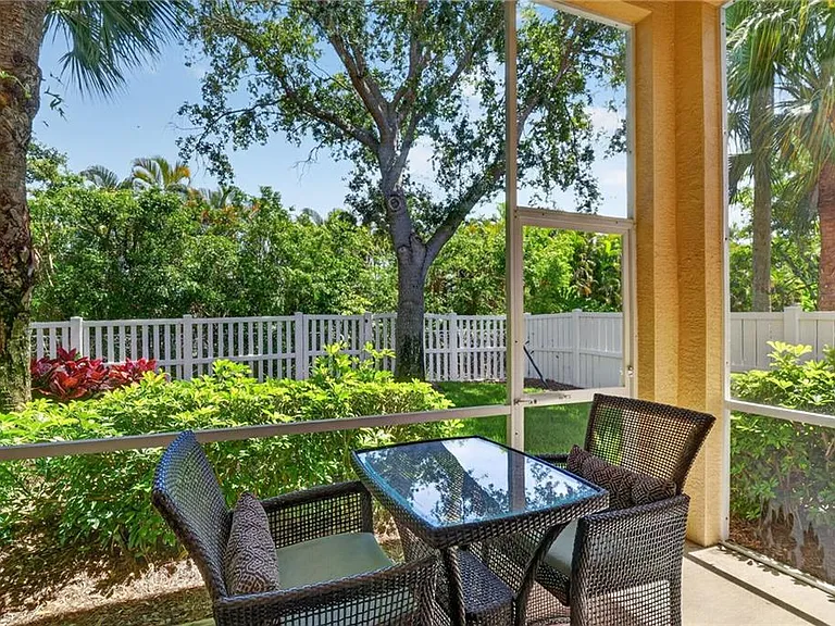 14907 Sterling Oaks Dr — Photo 26