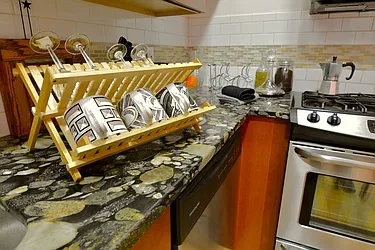 Rented by Safdie Realty Group