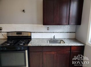 356 Wainwright St #2L, Newark, NJ 07112