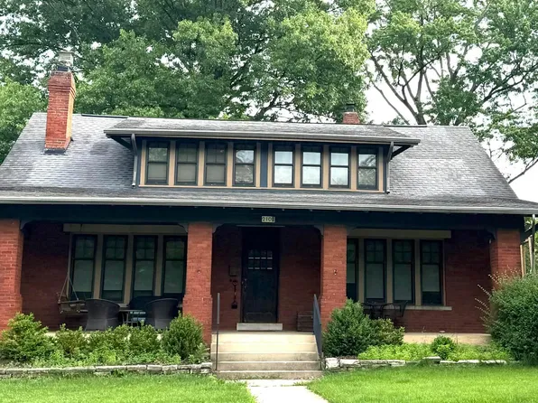 210 Oakland Park Ave, Columbus, OH 43214
