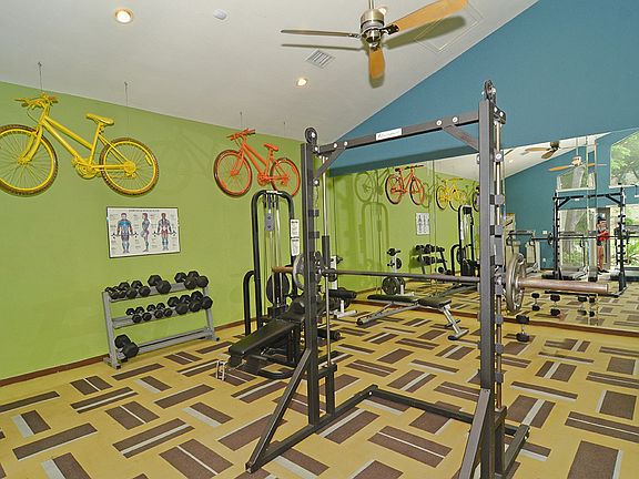 3rd image of 7630 Wood Hollow Dr APT 101