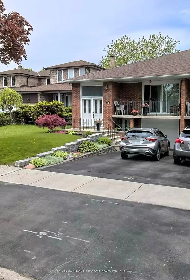 23 Saint Paschal Ct N Room 2 photo 1