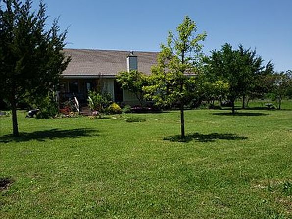 744 County Road 4910