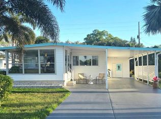 176 Independence Ave #6, Palm Harbor, FL 34684