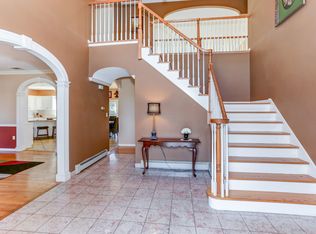 14 Stone Bridge Rd, Sparta, NJ 07871