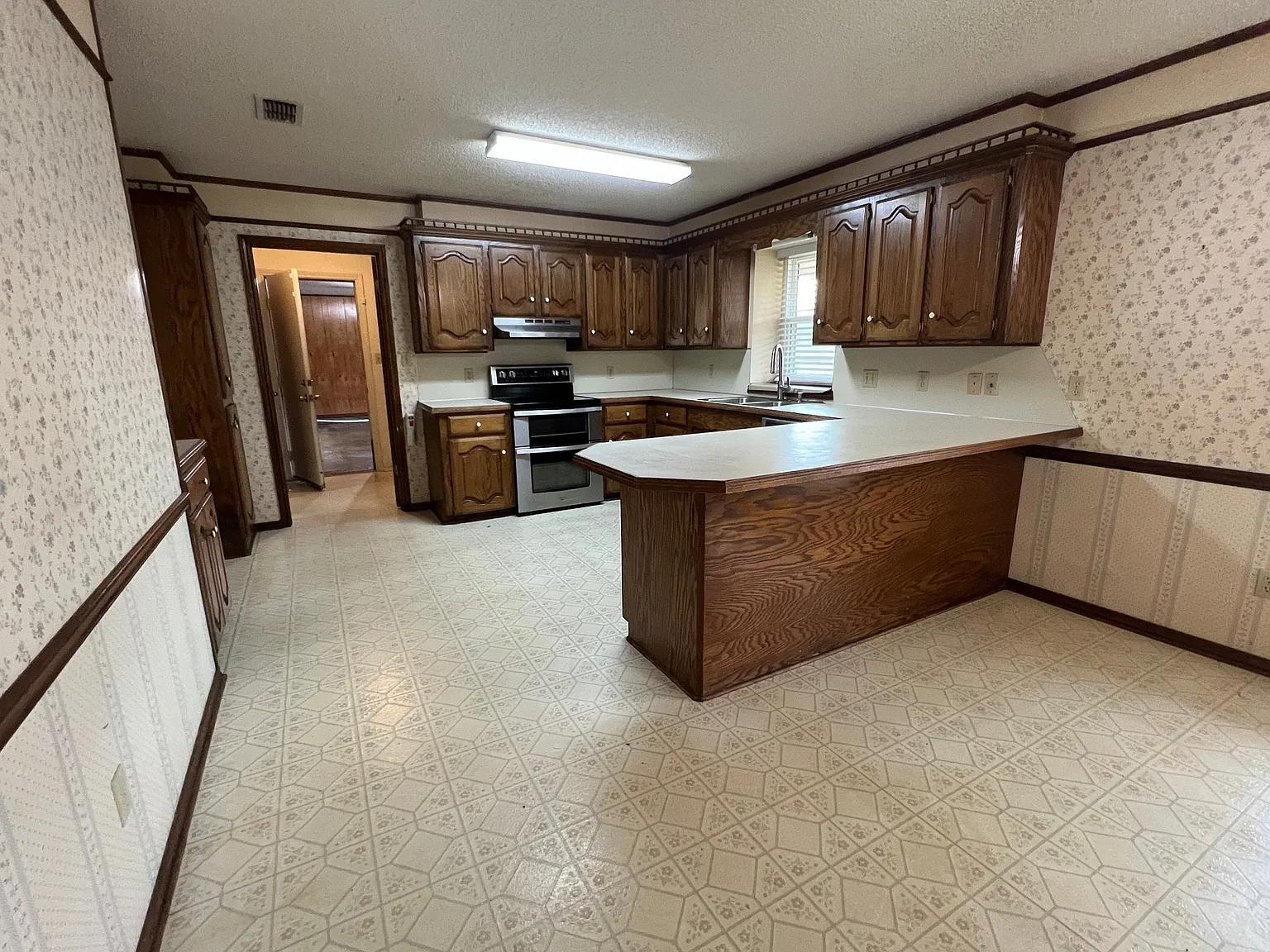 203 Kimball Drive-Greene - 1 — Photo 2