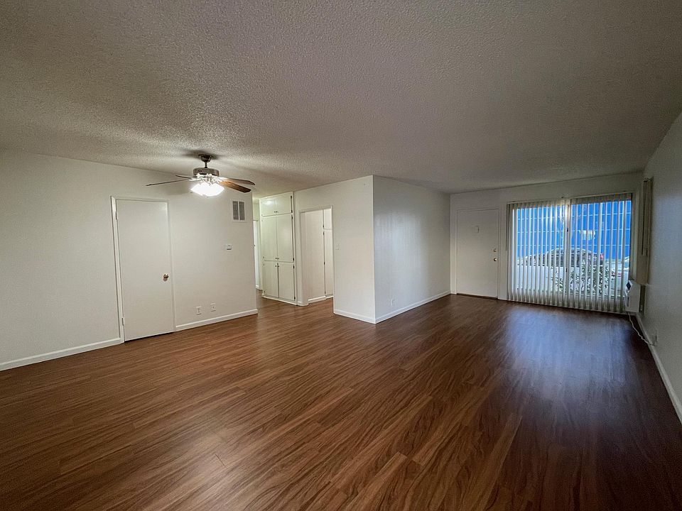 1st image of 18 S Marguerita Ave APT 5