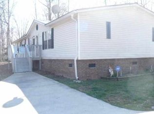 200 Country Place Ln, Westminster, SC 29693