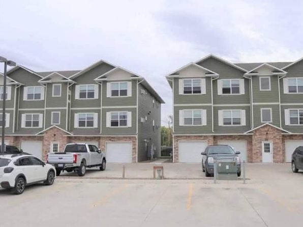 Sunland Apartments Building 800 | 800 3rd St NW, Sidney, MT