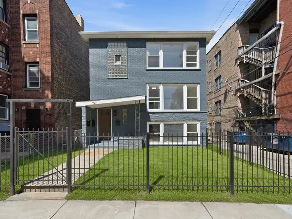 7914 S Essex Ave, Chicago, IL 60617