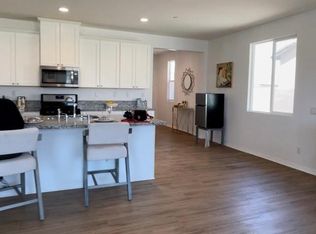 1036 Coconut Grv, Riverside, CA 92501