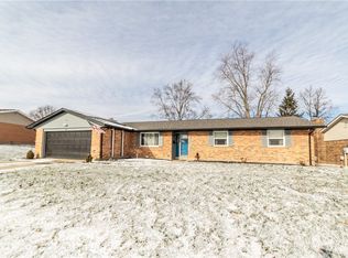 747 Shirley Dr, Tipp City, OH 45371