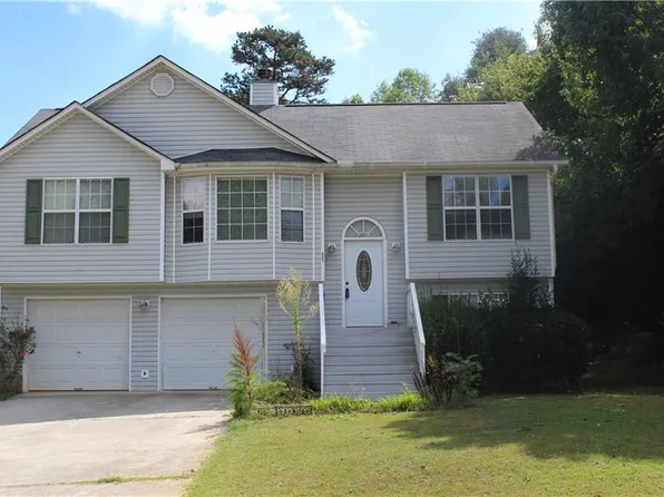 4951 McKinley Dr, Lula, GA 30554