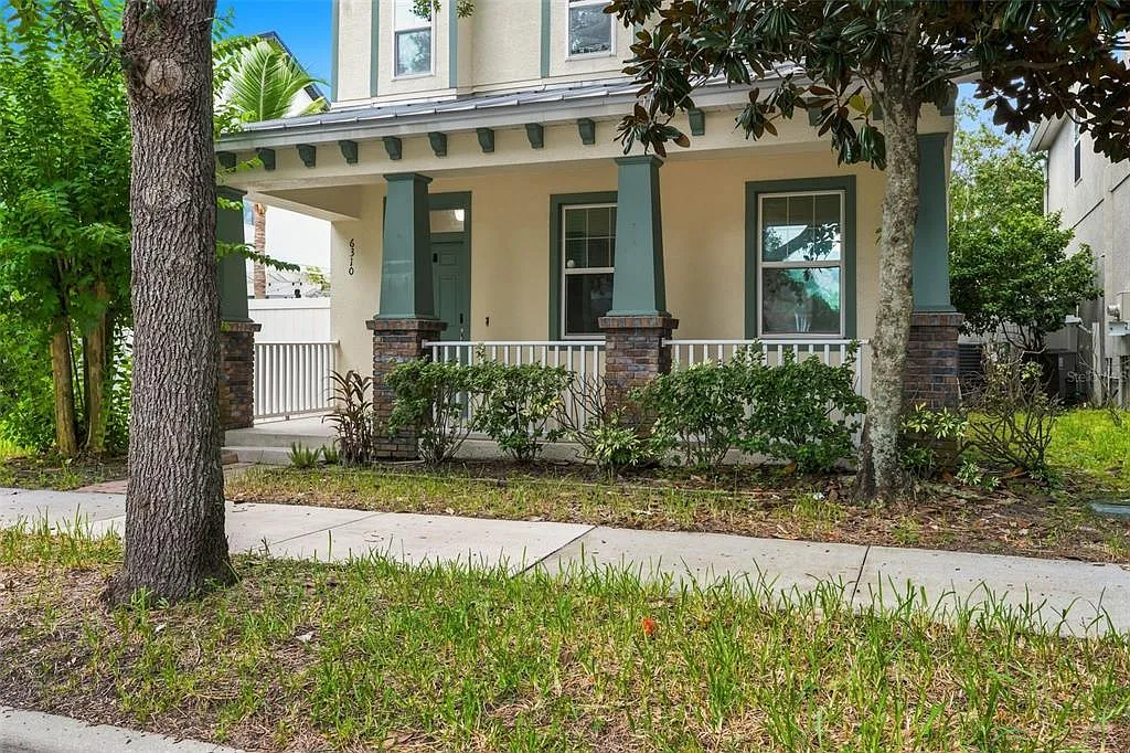3 bed, 2.5 bath, 1977 sqft, $3,300 — Photo 1