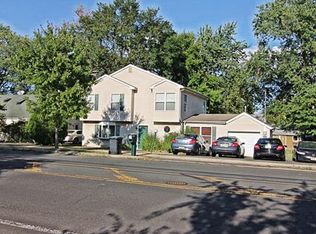 19 N Randolphville Rd, Piscataway, NJ 08854