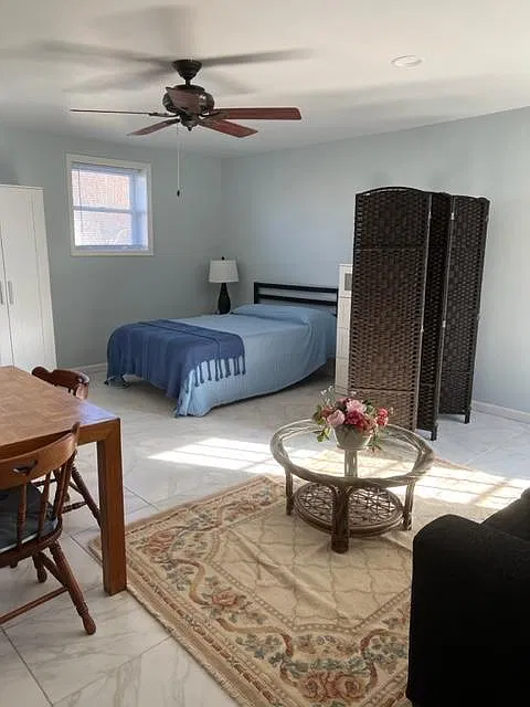 39 Crest Rd — Photo 1