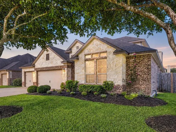 732 Somerset Landing Ln, League City, TX 77573