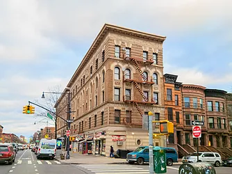1697 Amsterdam Avenue in Hamilton Heights