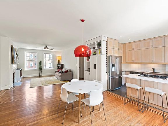 dining room, kitchen, liv rm