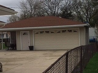 2nd image of 8825 Melvina Ave