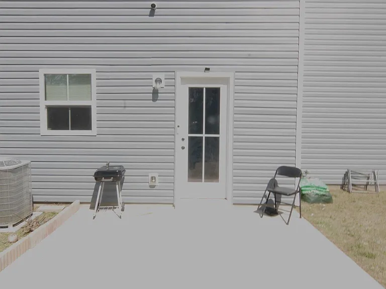 385 Saskatoon Dr — Photo 26