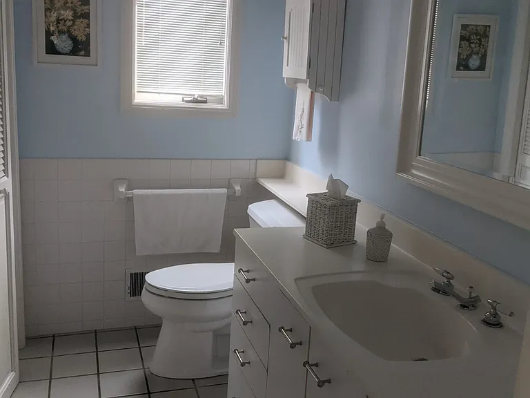2421 Lakefront Dr — Photo 19