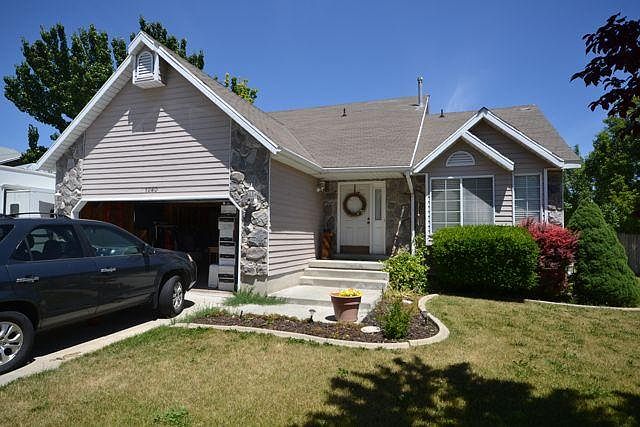 1st image of 1080 W Ranch Park Dr