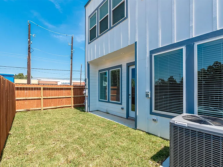 8475 Berry Brush Ln — Photo 29