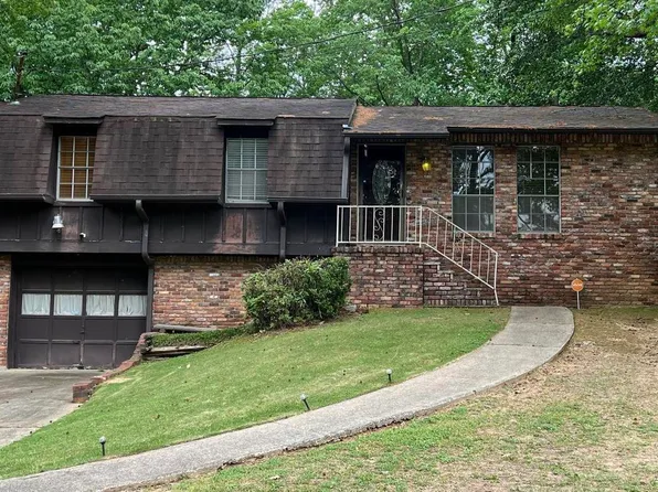 902 Hillcrest Rd, Adamsville, AL 35005