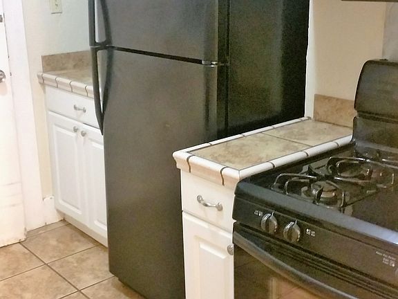 2nd image of 6704 Thomas Blvd APT 1R